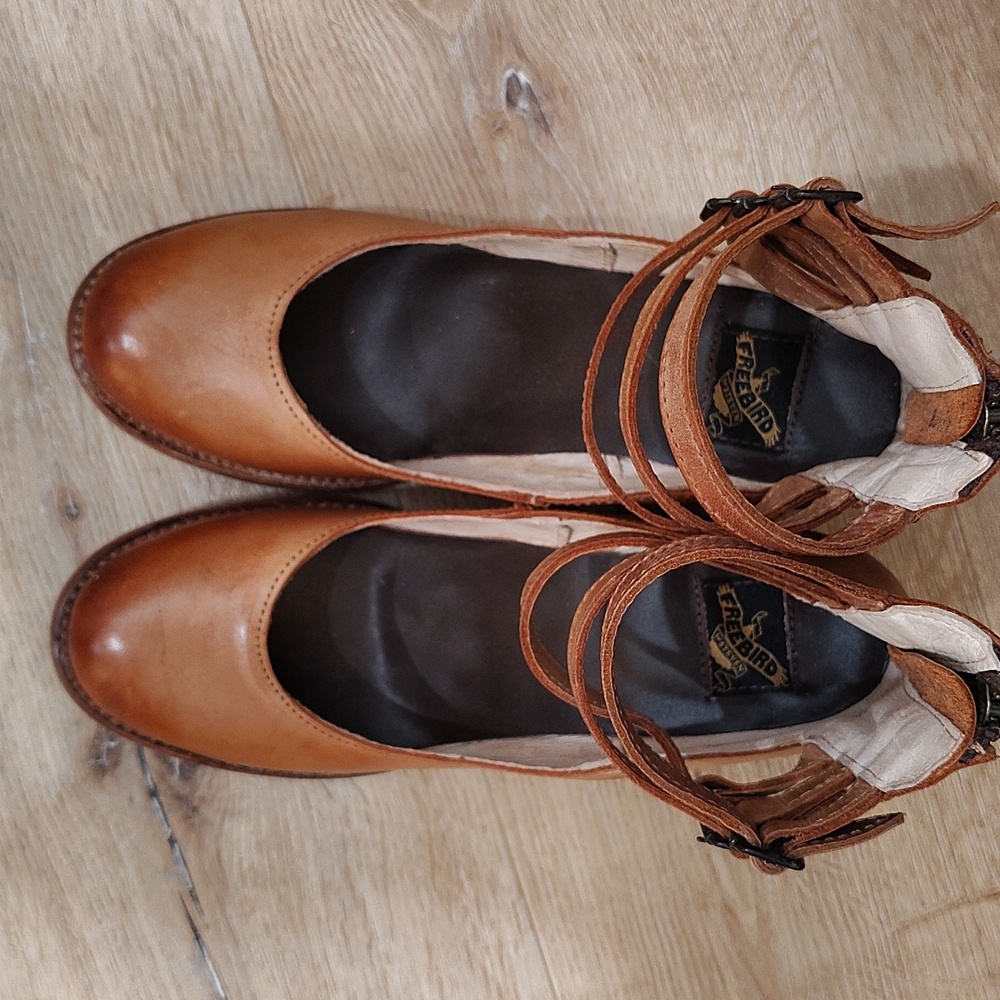 freebird Tan Leather Multi-Strap Block Heel Pumps - Picture 13 of 16